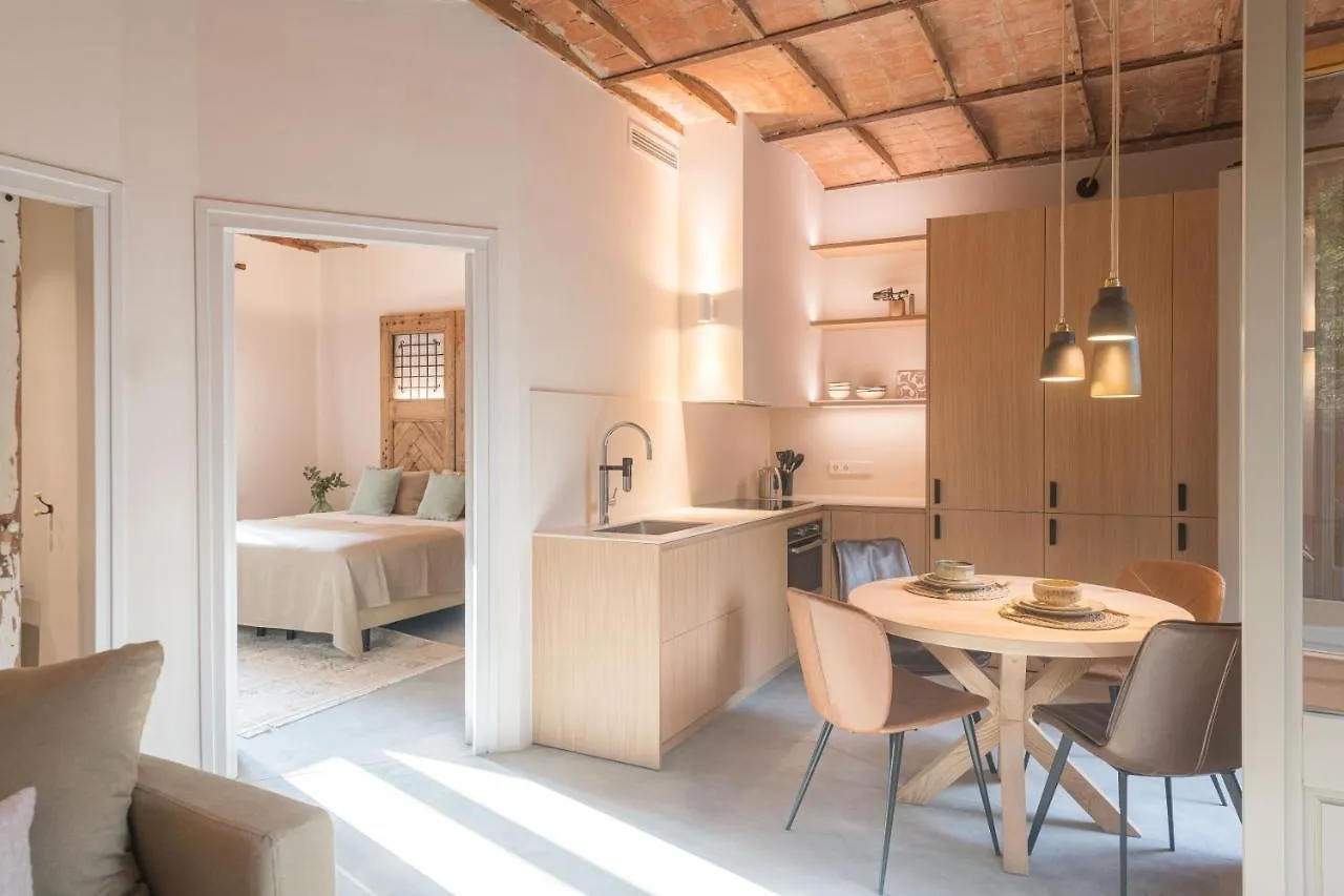 Lacomuna City Oasis Girona