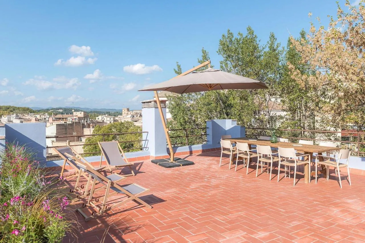 Lacomuna City Oasis Girona